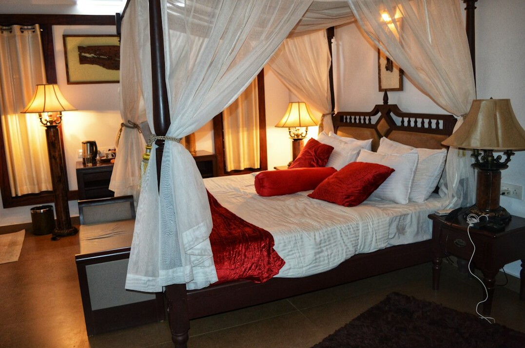 luxury bedroom suite